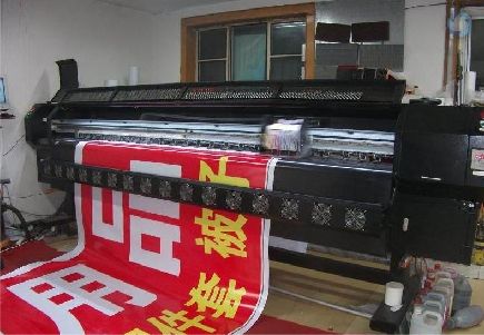 金寨喷绘广告分辨率是多少？